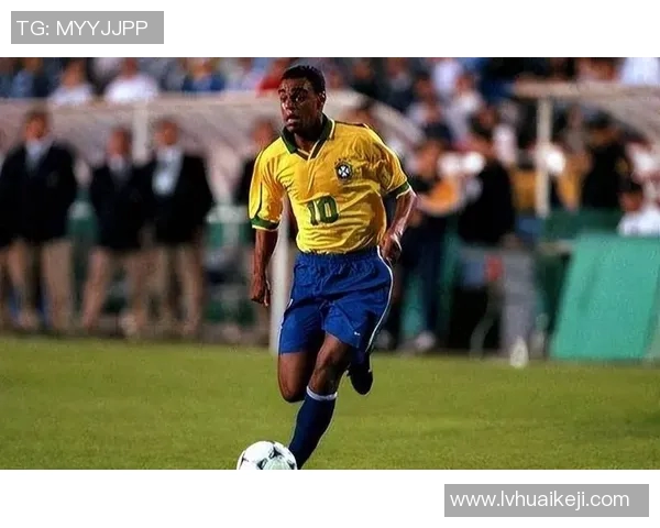 德国足球明星精彩过人技巧集锦视频展现足球魅力与技术之美 德国足球明星精彩过人技巧集锦视频展现足球魅力与技术之美