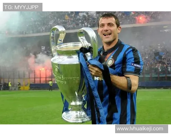 探索ascis足球的魅力与技术提升之路助力年轻球员成长